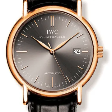 Four Durable, Understated Timepieces That