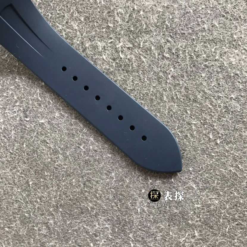 MKS FactoryVacheron Constantin top-tier watch men's black dial rubber model pictures and prices caseback live photo