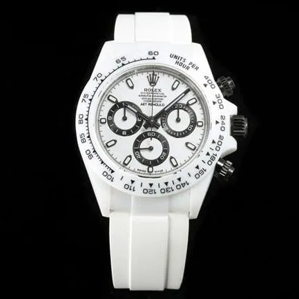 TW factory top-tier replicaRolexsuper men's white dialrubber strapDaytona series full automatic movement watch front view