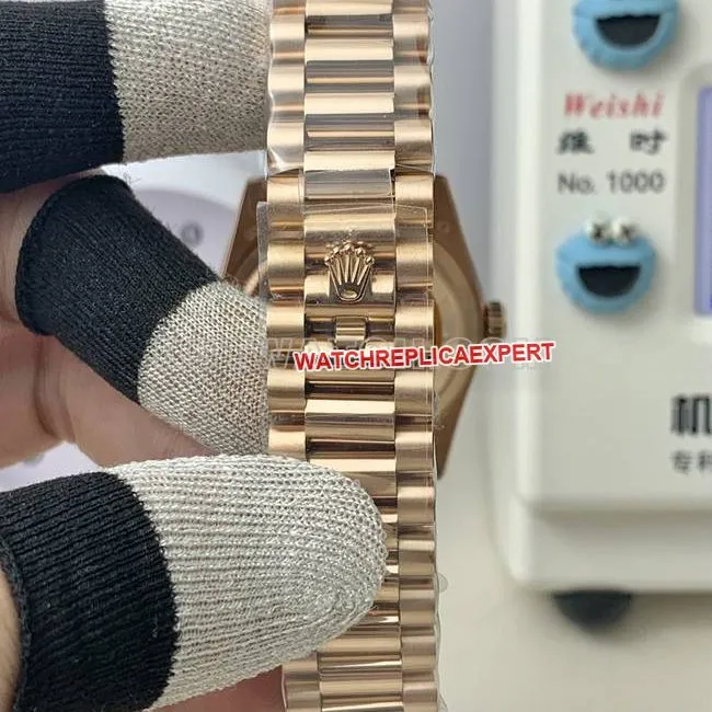 QF Factory Watch Day-Date Rolex Mother-of-Pearl Dial Rose Gold 36mm Strap Real Shot