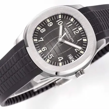 ZF FactoryPatek Philippetop-tier replicahigh-quality watch men's black dialrubber strap submarine explorer series mechanical watch clasp picture