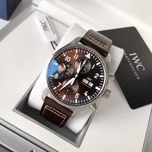 Polished Mechanical Watches: Classic Men's