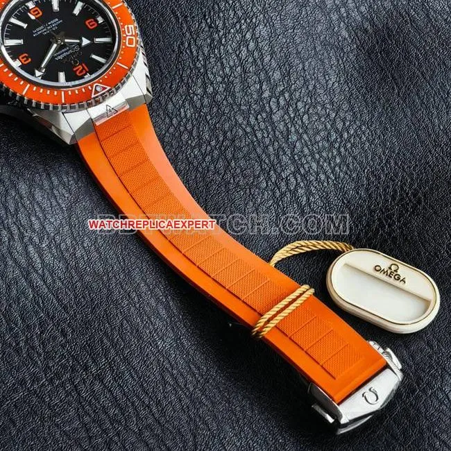 1:1replica watch VS FactorySeamaster 600m black dial orange bezel orange braceletfront live photo