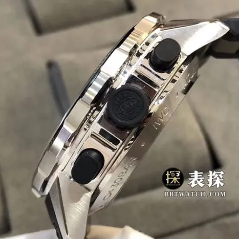V6 factory IWC watch men's marine timepiece watch rock gray panda dial rubber model picture and price caseback live photo