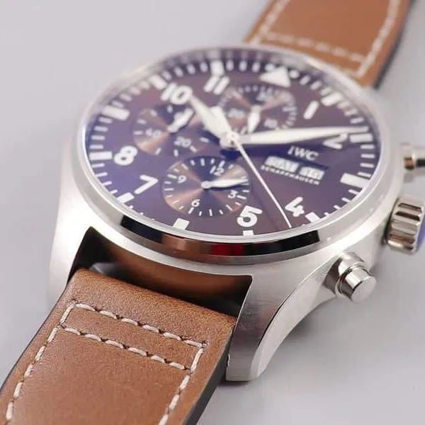 IWC watch IWC3777 pilot chronograph series watch side view