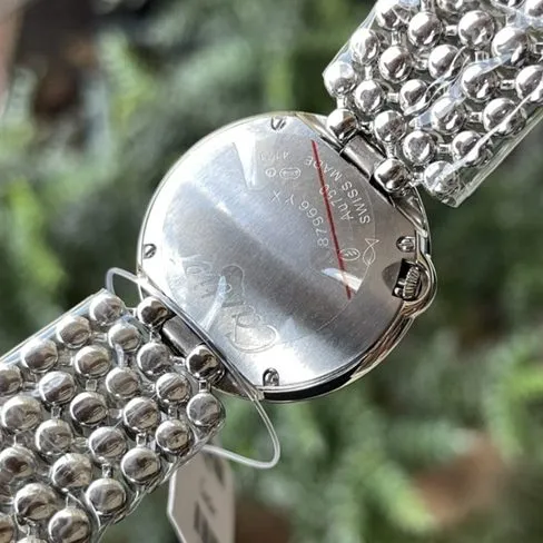 top-tier replicasuper watch Cartier women's white dialsteel bracelet blue balloon series quartz watch front view