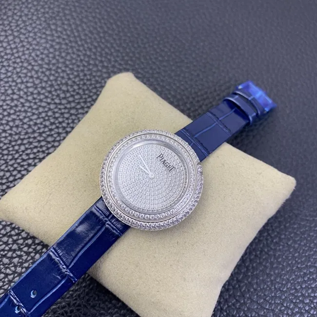 Piaget top-tier watch white dial blue belt POSSESSION series ladies quartz watch back cover picture