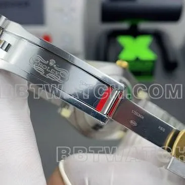 Watch Log VS FactoryRolexblack dial3235 mechanical 41mmside live photo