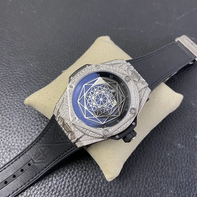 Hublot1:1 Hublot tattoo personalized full diamond watch side view