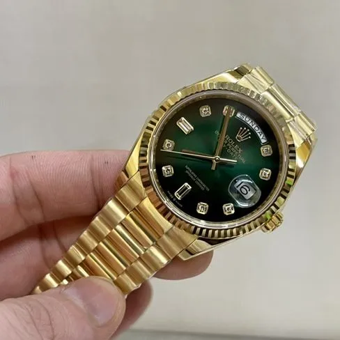 Top-tier watch Rolex men's green dial gold belt Datejust South African real diamond mechanical watch side view