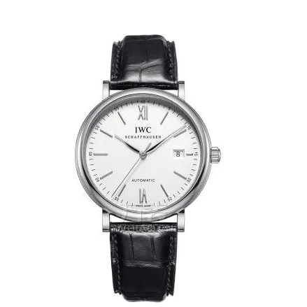 Discover three timeless Universal models