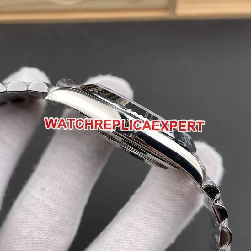 Rolex collectible watch RC factory Day-Date40mmwhite dial3255steel bracelet front live photo