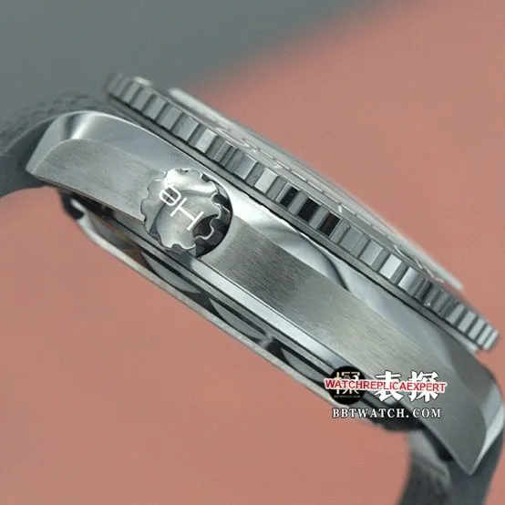 Omega watch Seamaster 600m ladies' watch 39.5MM watch caseback live photo