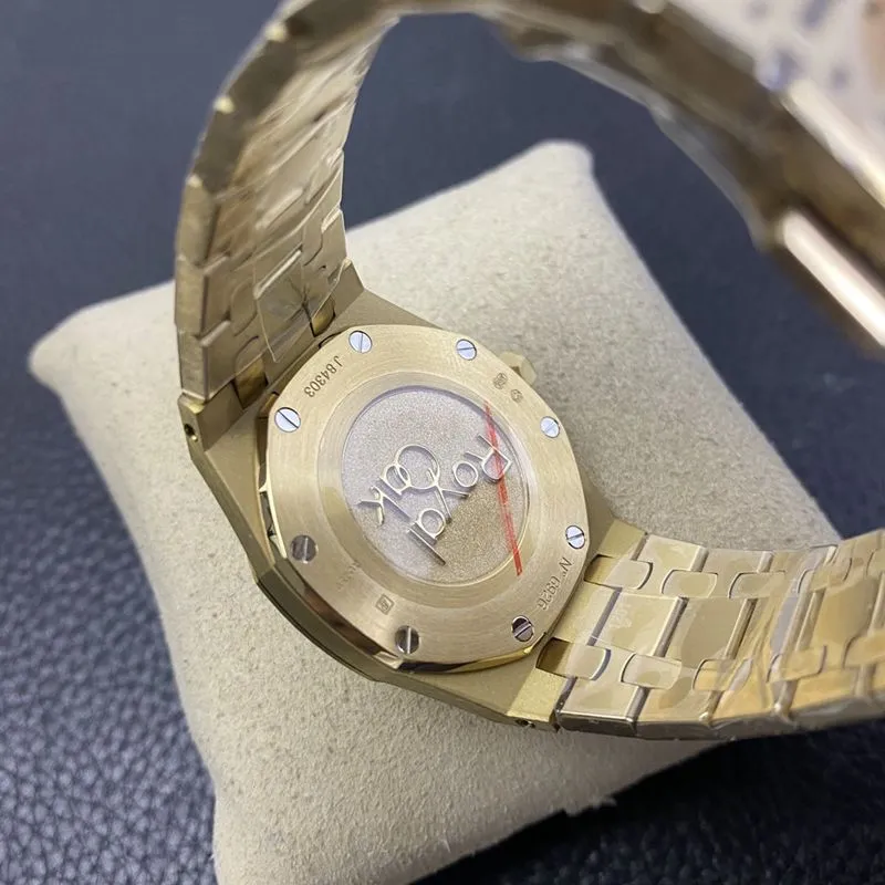 Audemars Piguetreplica watch women's Royal Oak67650 series yellow gold white dial watch clasp picture
