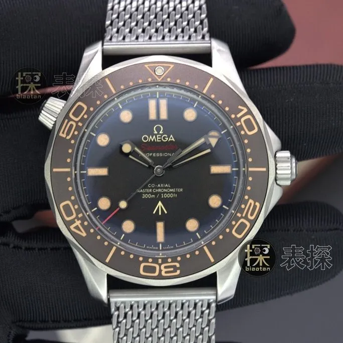 Omega1:1replica watch.vsSeamasterreplica watch,lume diagram