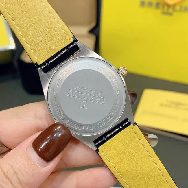 top-tier replicaBreitlinghigh-quality ladies gold plate black belt full automatic movement Nanhai capsule series leather strap watch back cover picture