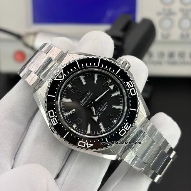 Top watch VS factory Omega Seamaster Black dial 600 meters steel strap real shot