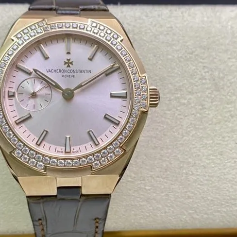 top-tier real diamond replicaVacheron Constantin series small model women's watch clasp picture