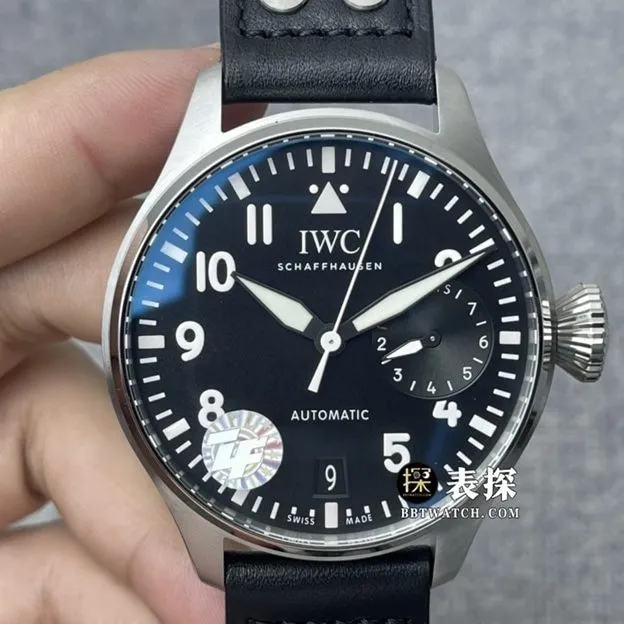 ZF FactoryIWC watch pilot top-tier 1:1super watch men's black dialleather strap model pictures and prices caseback live photo
