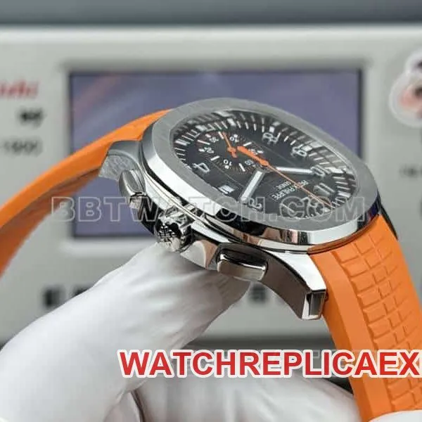1:1replica watch Patek PhilippeP1 factory grenade black dial mechanical orange rubber model 5968front live photo