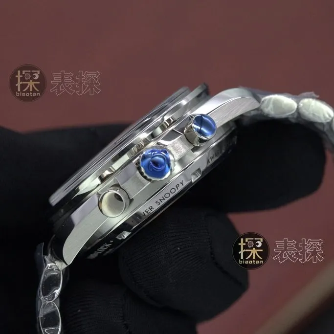 Omegatop-tier watch, OS Speedmaster watch, front view