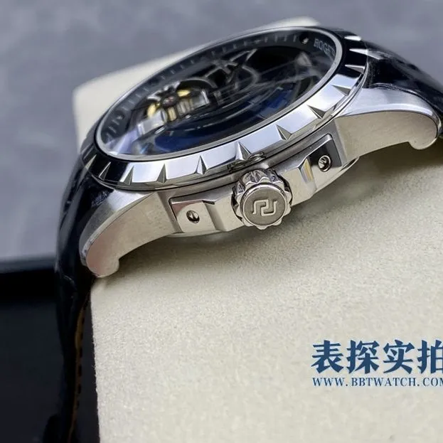 Roger Dubuis, ys king watch, clasp picture