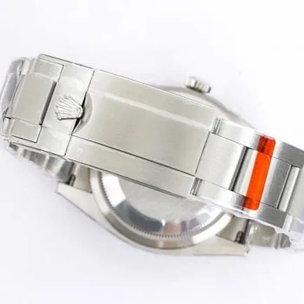 EW Factorytop-tier replicaRolex men's black dialsteel bracelet explorer type 36 series steel bracelet watch back cover picture