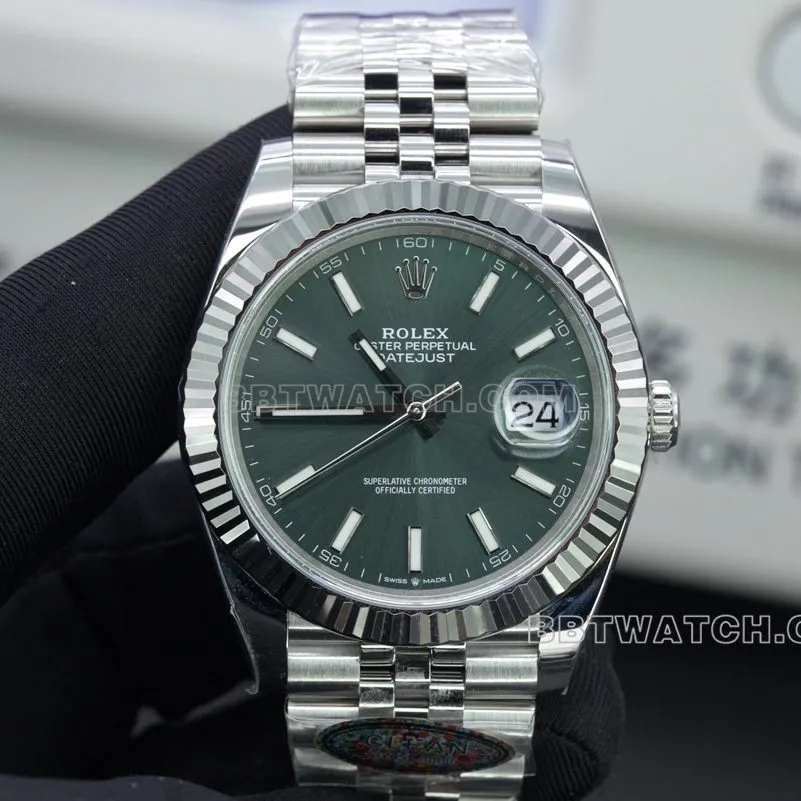 Rolex Watch C Factory Log 41 Green Disc 3235 Movement
