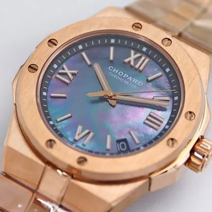 top-tier replicaChopardsuper watch men's blue dial gold steel braceletautomatic movementALPINE EAGLE series 41mm watch movement picture