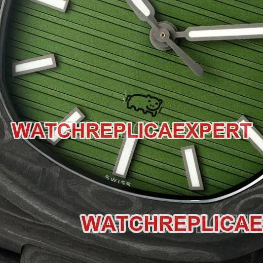 Patek Philippe collectible watch DIW factory Nautilusgreen dial carbon fiber mechanical steel bracelet model 5711caseback live photo