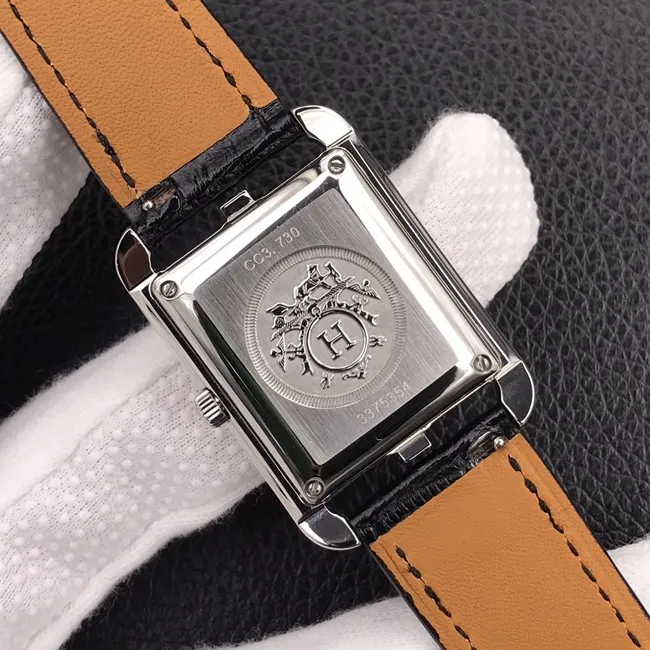 YF factory top-tier watch Hermès women's black dial black belt quartzleather strap watch back cover picture
