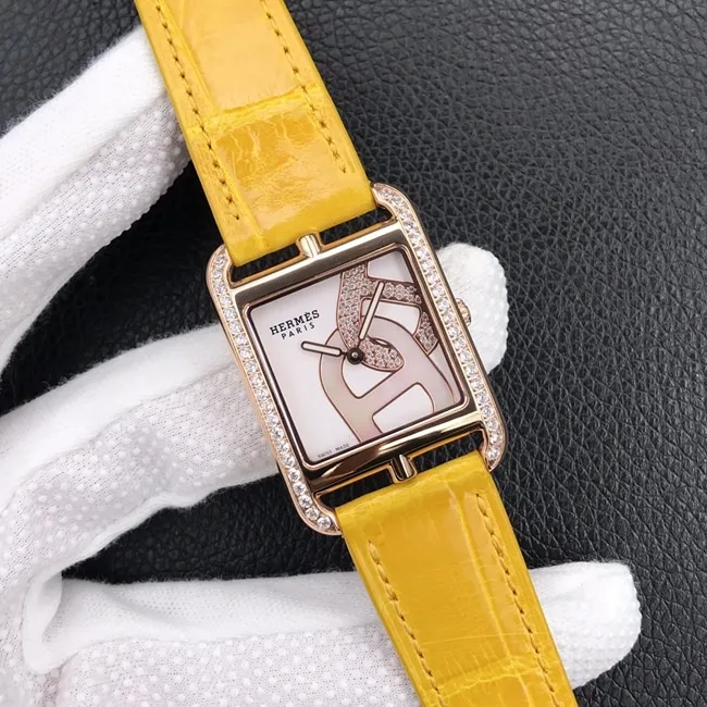 YF factory top-tier watch Hermes black dial black belt quartz crocodile leather strap watch clasp picture movement picture
