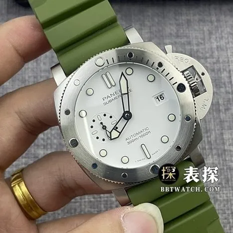 VS FactoryPanerai sneak PAM01226super watch men's white dial rubber model picture and price caseback live photo