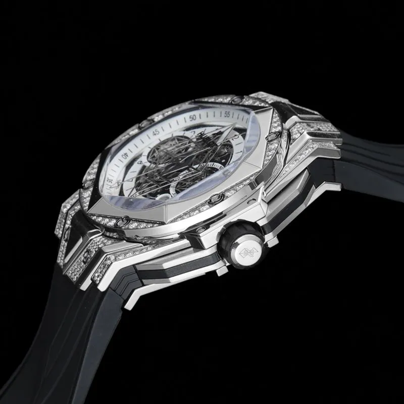 HublotHublotsuper watch new BigBangSangBleuII tattoo men's mechanical watch front view