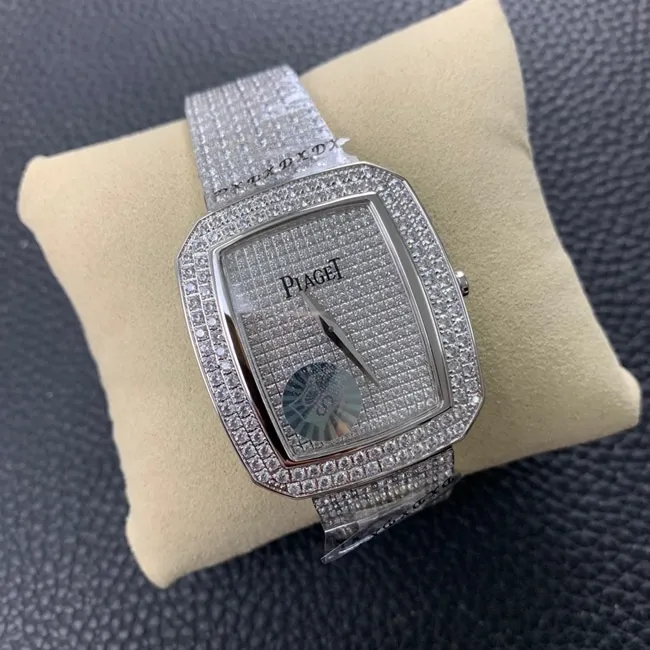 Top Piaget women's watch, white dial, steel strap, Extraordinary Treasures collection, full diamond watch, front view.