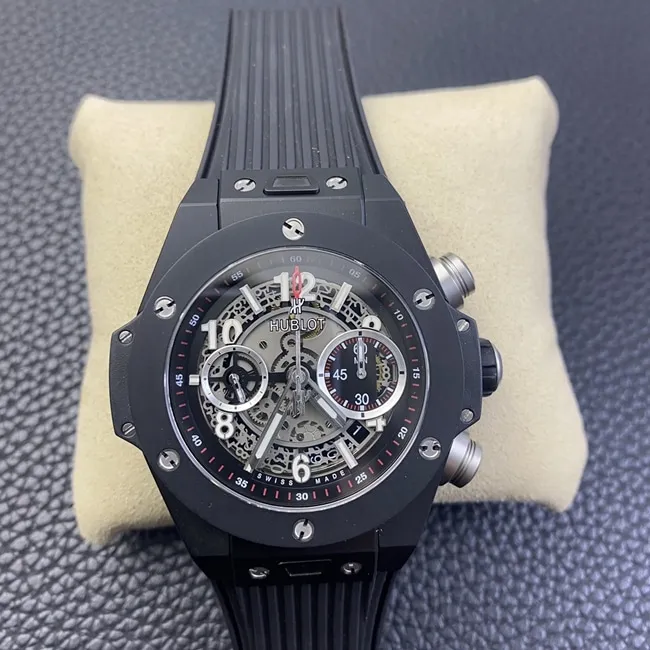 top-tier watch Hublot Hublot men's white dialrubber strap Big Bang series watch side view