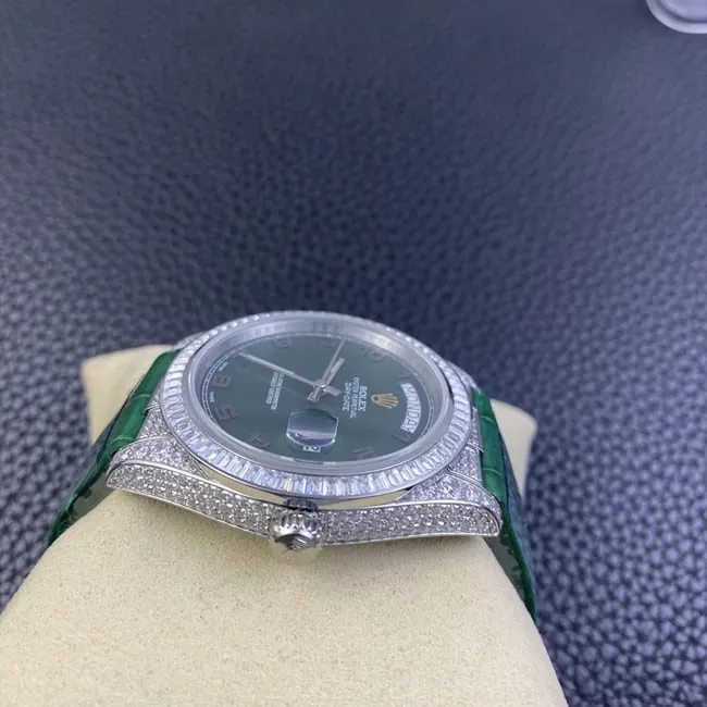 Top-tier watch Rolex log series men's green dial green strap fully automatic movementleather strap watch back cover picture
