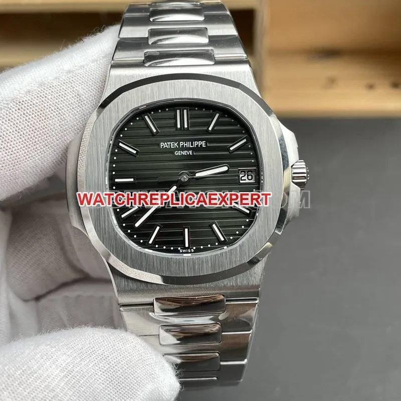 Patek Philippe collectible watch DDF factory Nautilus40mmgreen dial330movementsteel bracelet front live photo