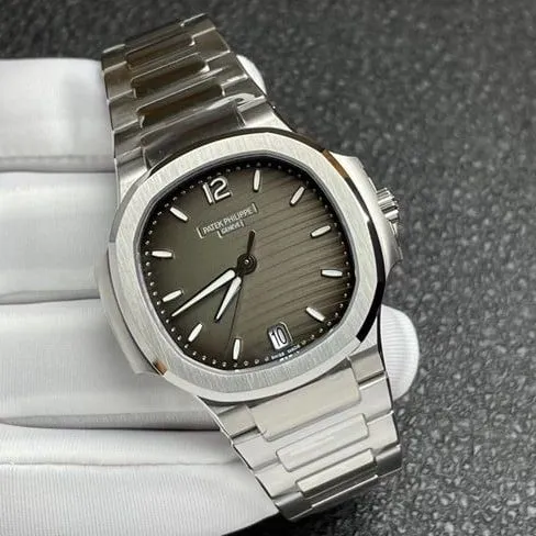 3K FactoryPatek Philippetop-tier watch Nautilus series fully automatic movement women's black dialsteel bracelet watch movement picture