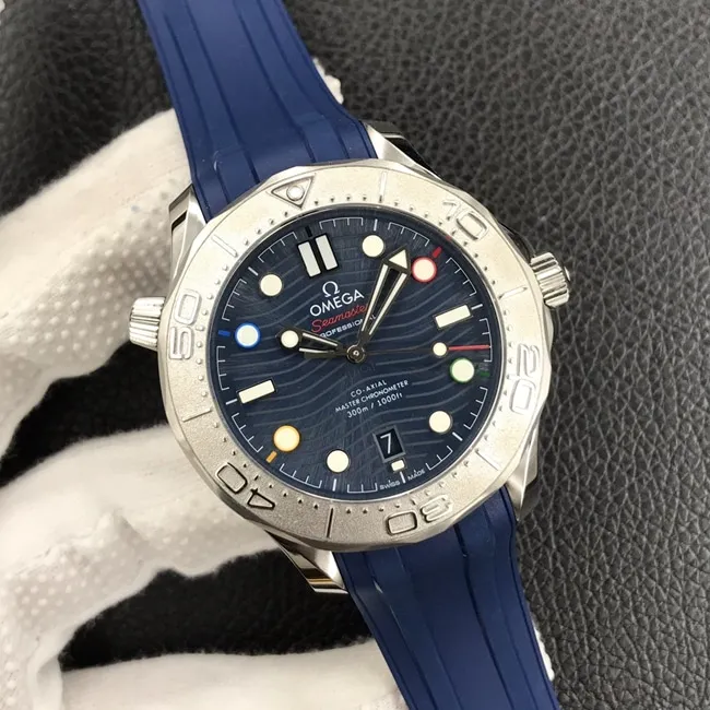 OR factory top-tier watch Omega men's blue dial blue belt Seamaster series watch side view