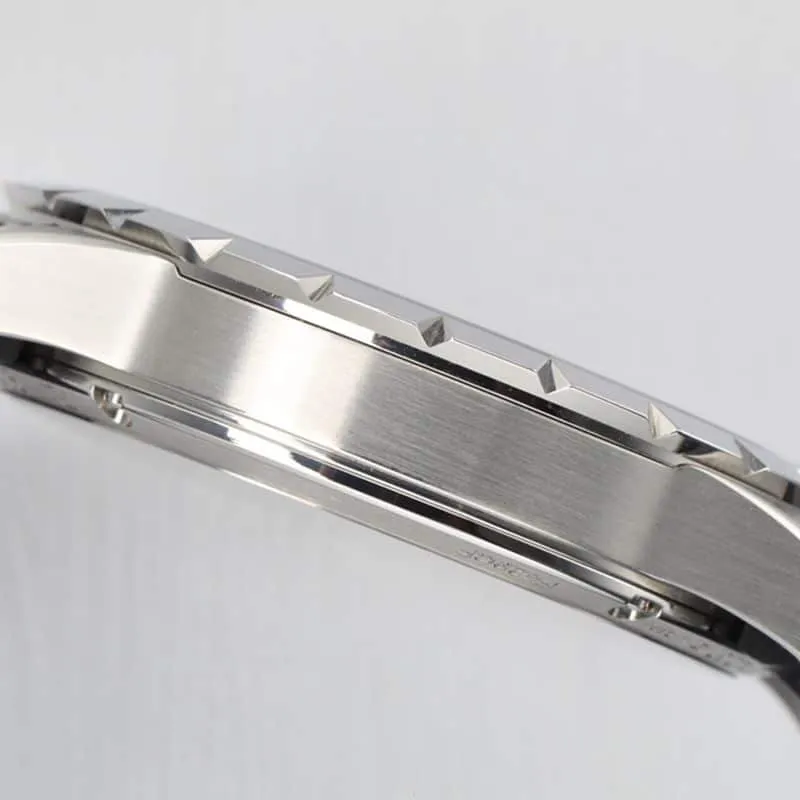 Roger Dubuis top quality imitation watches EXCALIBUR King Series Men's Tourbillon Watch Strap Figure