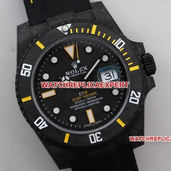 VS FactoryRolexSubmarinertop-tier replicablack dial carbon fiber yellow circle leather strap caseback live photo