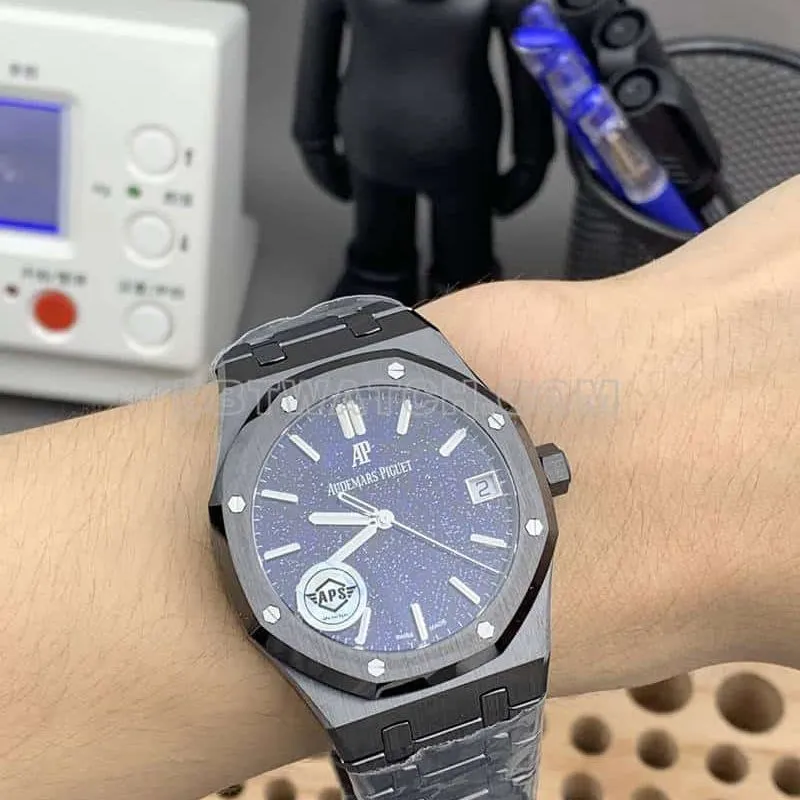 APS factory Audemars PiguetRoyal Oak1:1top-tier starry sky disk black ceramic15500 wearing live photos