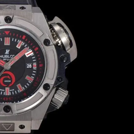 Top watch Hublot King Power titanium luminous 1400 automatic mechanical movement men's watch front view