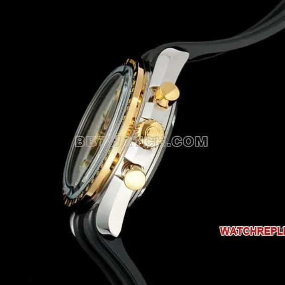 Omega Speedmaster top-tier 1:1super clonesilver dial rubber model 310.20.42.50.02.001side live photo