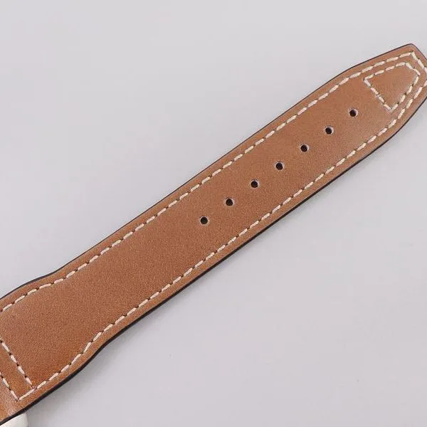 IWC watch IWC3777 pilot chronograph series watch back cover picture