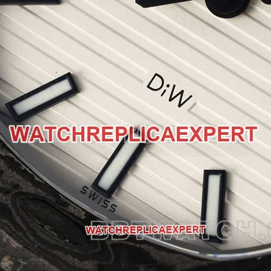 Patek Philippe collectible watch DIW factory Nautilus white dial carbon fiber mechanical steel bracelet model 5711side live photo