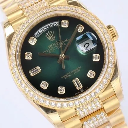EW Factorytop-tier replicaRolexhigh-quality watch men's green dial gold steel braceletday displayDatejustautomatic movement watch clasp picture