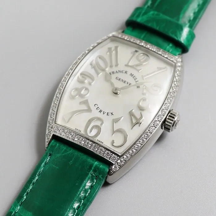 Top-tier watch Frank Muller women's white dial barrel type quartz leather watch clasp picture