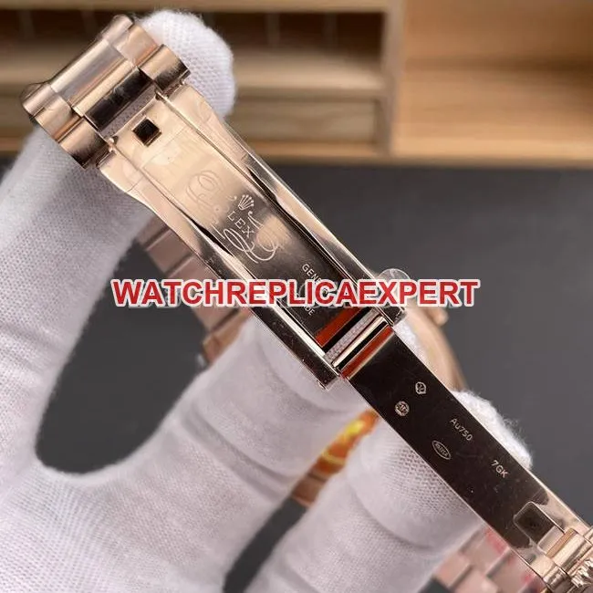 top-tier watch QF factory RolexDay-Date olive green dialrose gold40mm wearing live photos